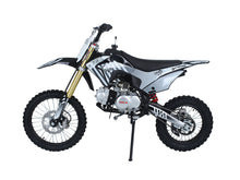 Load image into Gallery viewer, SYX MOTO Whip 125cc 4 Stroke Kick Start Dirt Bike Gas Powered Off Road Pit Bike
